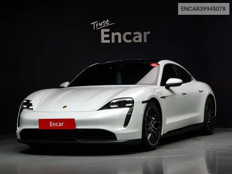 Tycan 4S VIN: ENCAR39945078 Lot: 39945078