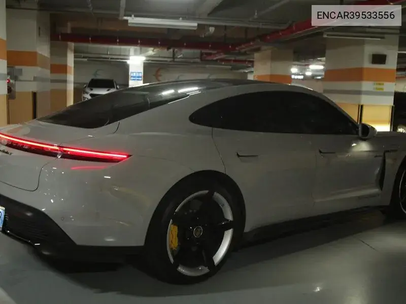 Tycan Turbo S VIN: ENCAR39533556 Lot: 39533556
