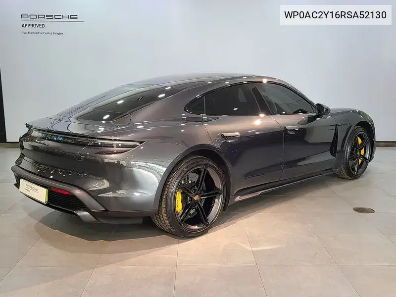 Tycan Turbo S VIN: WP0AC2Y16RSA52130 Lot: 39578294