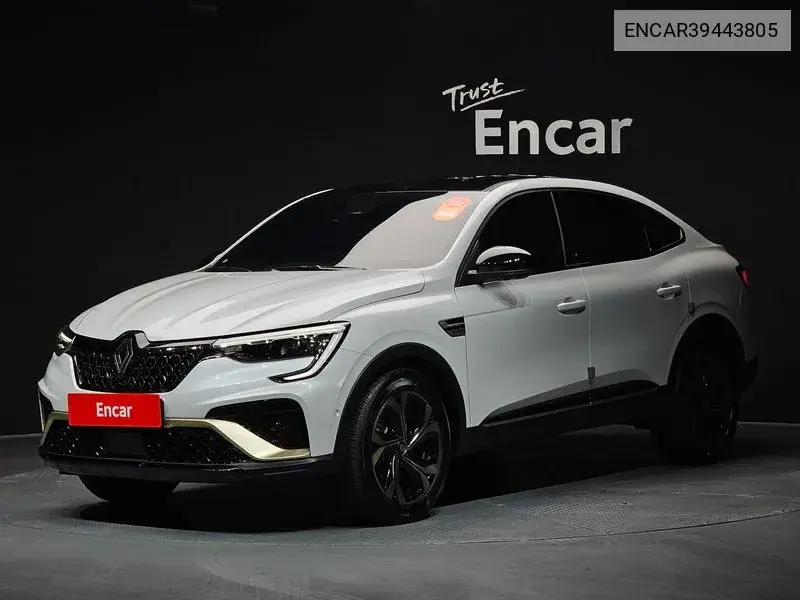 Arcana 1.6 E-Tech Iconic Design Package VIN: ENCAR39443805 Lot: 39443805