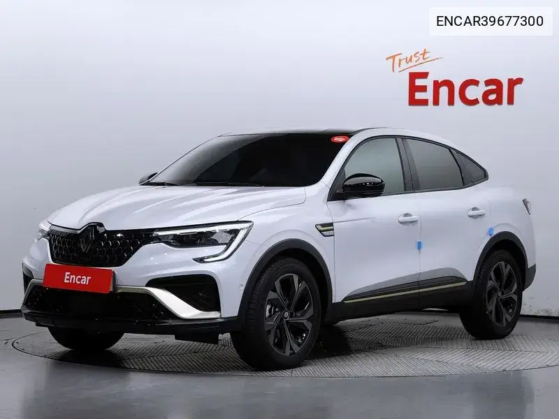 Arcana 1.6 E-Tech Iconic Design Package VIN: ENCAR39677300 Lot: 39677300