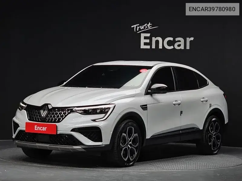 Arcana 1.6 E-Tech Iconic VIN: ENCAR39780980 Lot: 39780980