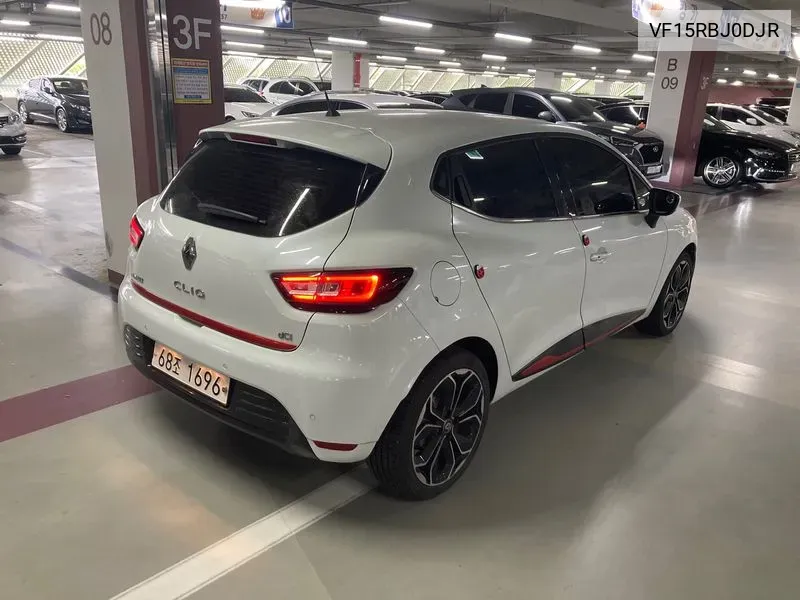 Renault Korea (Samsung) Clio Intense VIN: VF15RBJ0DJR Lot: 38210056