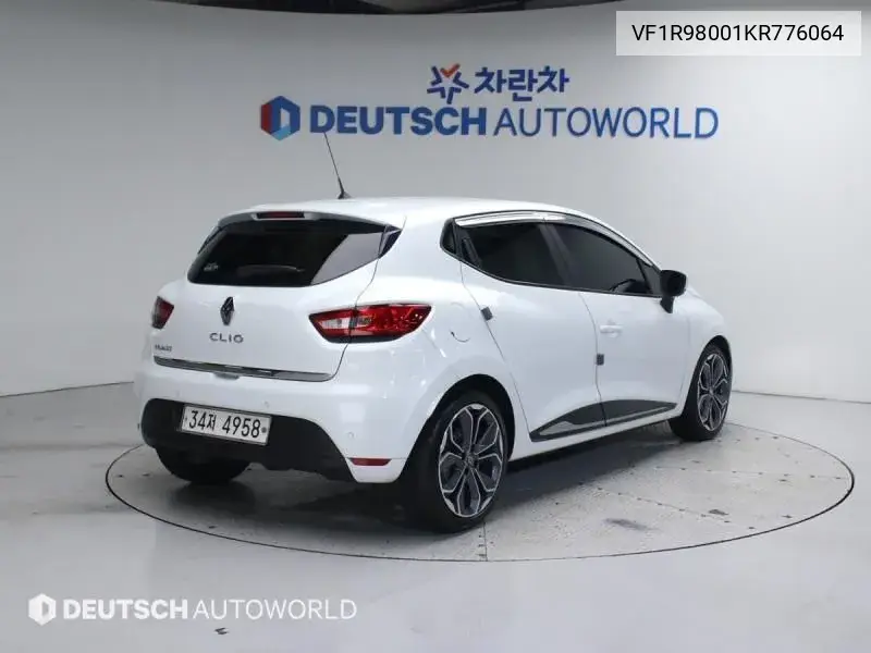 Clio VIN: VF1R98001KR776064 Lot: 39355579