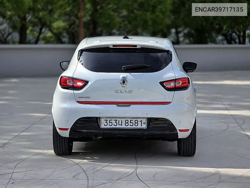 Clio Intense Panoramic VIN: ENCAR39717135 Lot: 39717135