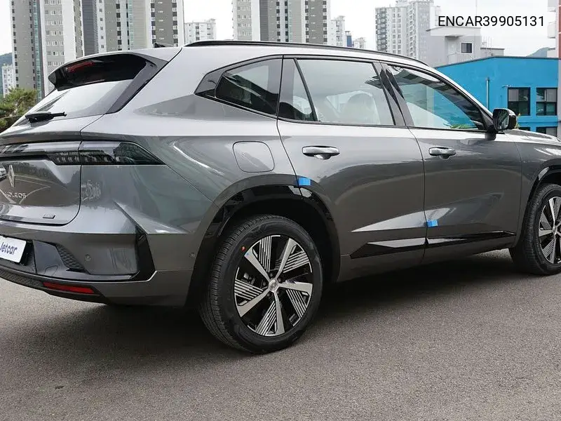 Grand Colleos 1.5 E-Tech Iconic 2Wd VIN: ENCAR39905131 Lot: 39905131