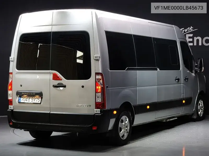 Master 2.3 15 -Seater VIN: VF1ME0000LB45673 Lot: 39640467
