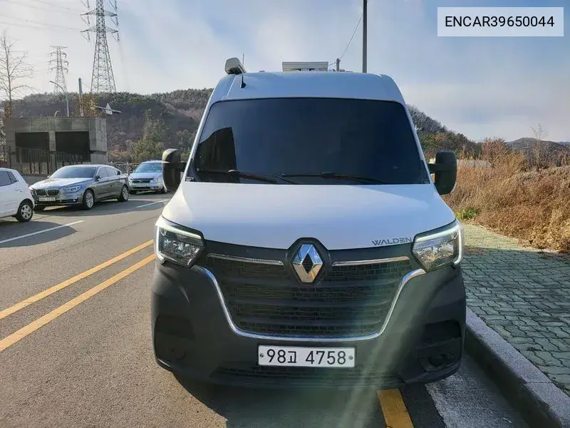 Master Camping Car/Mobile Office VIN: ENCAR39650044 Lot: 39650044