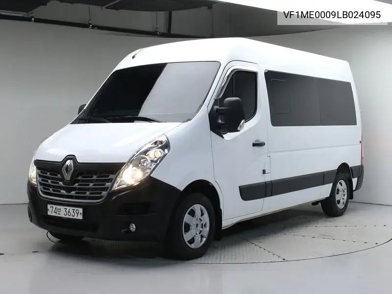 Master 2.3 13 -Seater VIN: VF1ME0009LB024095 Lot: 39658975