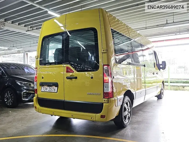 Master 2.3 15 -Seater VIN: ENCAR39689074 Lot: 39689074