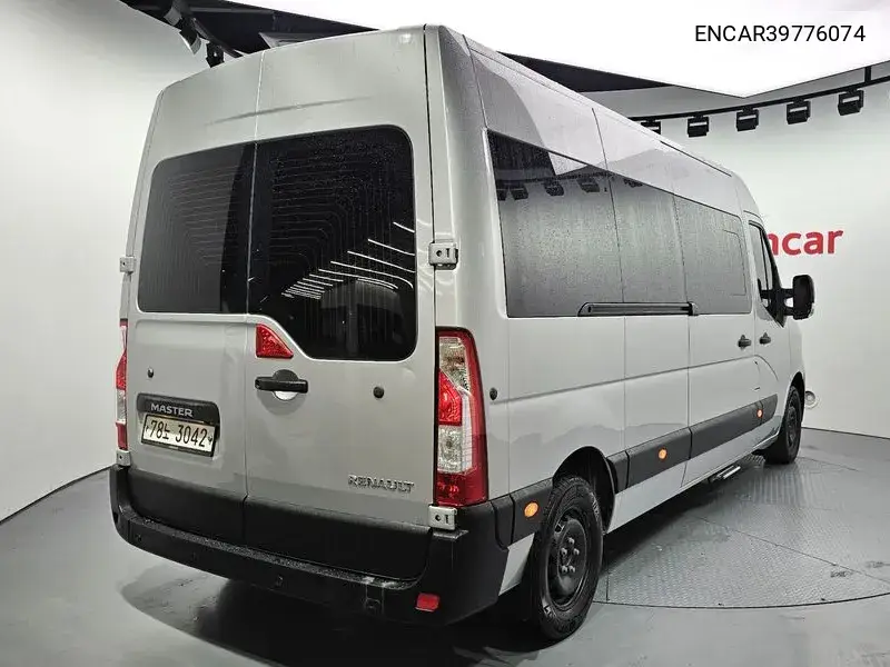 Master 2.3 15 -Seater VIN: ENCAR39776074 Lot: 39776074