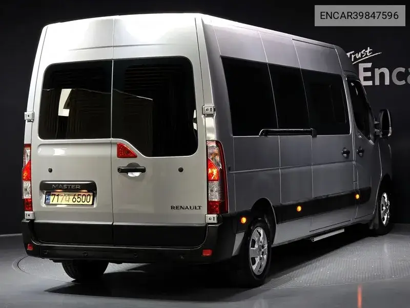 Master 2.3 15 -Seater VIN: ENCAR39847596 Lot: 39847596
