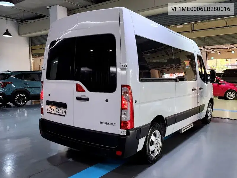 Master 2.3 13 -Seater VIN: VF1ME0006LB280016 Lot: 39903273