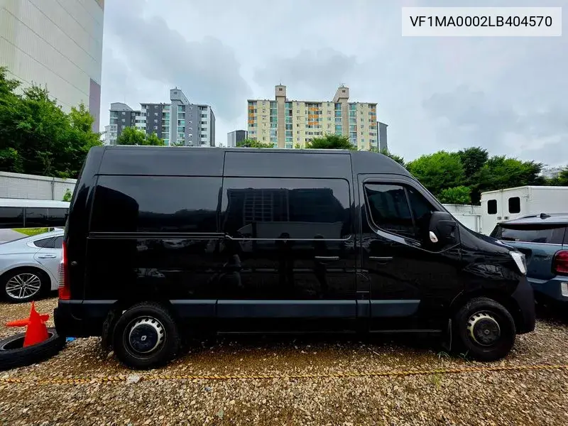 Master 2.3 Van L VIN: VF1MA0002LB404570 Lot: 39918200