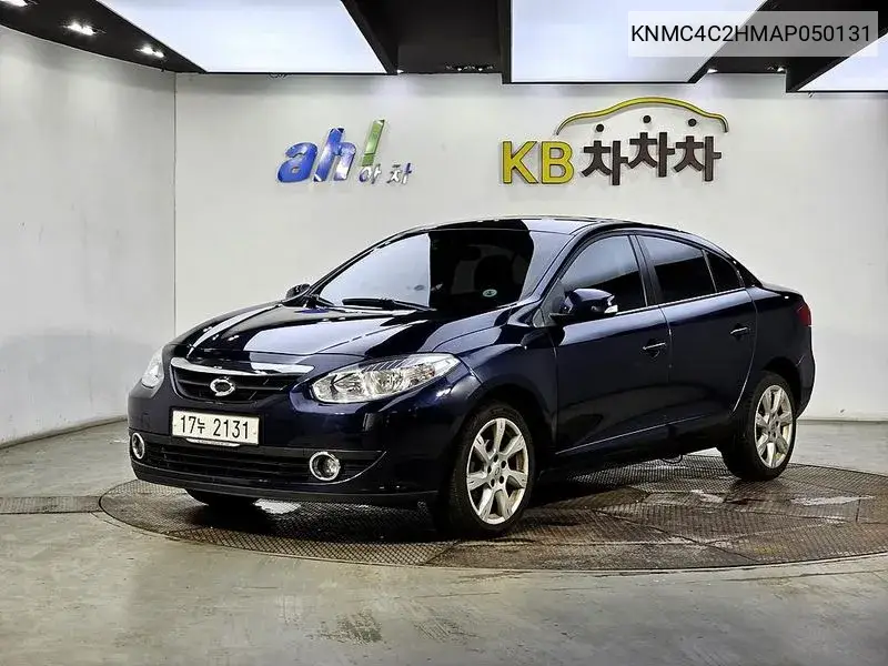 New Sm3 Le Plus VIN: KNMC4C2HMAP050131 Lot: 40155490