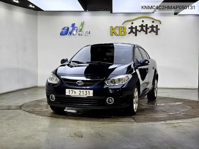 New Sm3 Le Plus VIN: KNMC4C2HMAP050131 Lot: 40155490