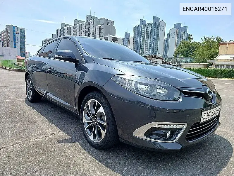 Sm3 Neo Re VIN: ENCAR40016271 Lot: 40016271