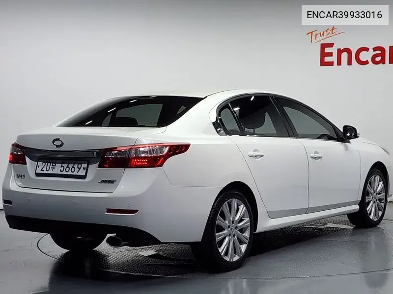 New Sm5 (New) Se Plus Boss Edition VIN: ENCAR39933016 Lot: 39933016