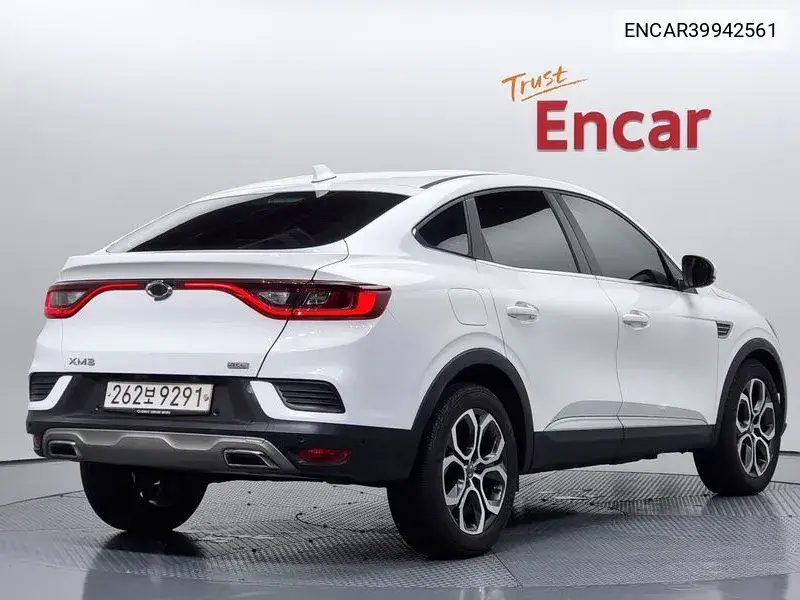 Xm3 1.3 Tce Re Signature VIN: ENCAR39942561 Lot: 39942561