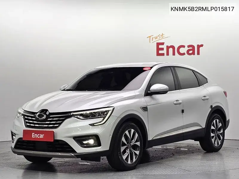 Xm3 1.3 Tce Re VIN: KNMK5B2RMLP015817 Lot: 40136227