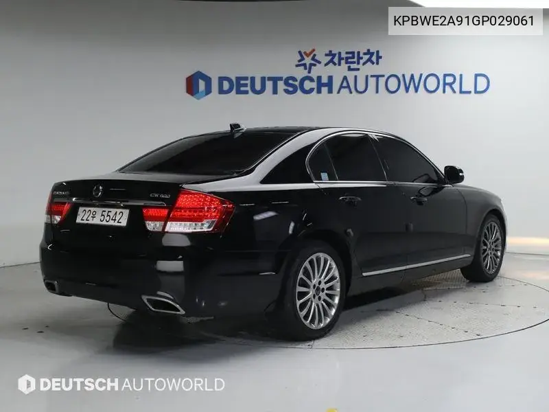 New Chairman W Cw600 Luxury VIN: KPBWE2A91GP029061 Lot: 39737631