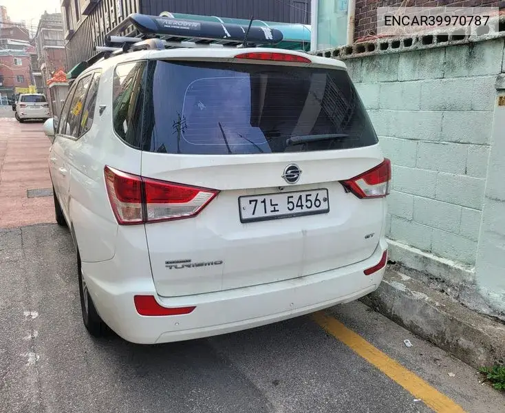 Korando Turismo 4Wd Gt 11 -Seater VIN: ENCAR39970787 Lot: 39970787