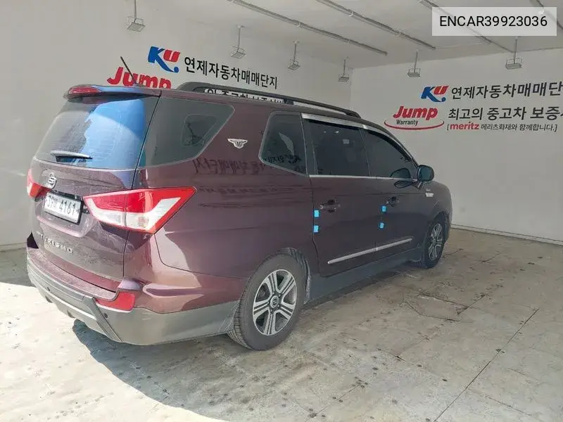 Korando Turismo 4Wd Gt 9 -Seater VIN: ENCAR39923036 Lot: 39923036
