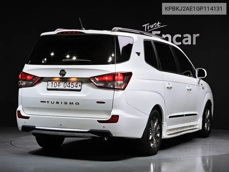 Korando Turismo 4Wd Tx 9 -Seater VIN: KPBKJ2AE1GP114131 Lot: 39877966