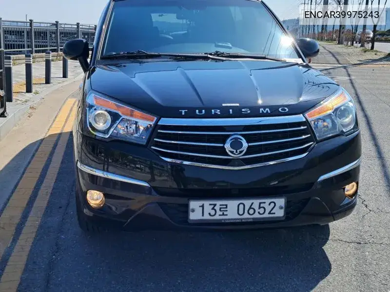 Korando Turismo 4Wd Rx 9 -Seater VIN: ENCAR39975243 Lot: 39975243