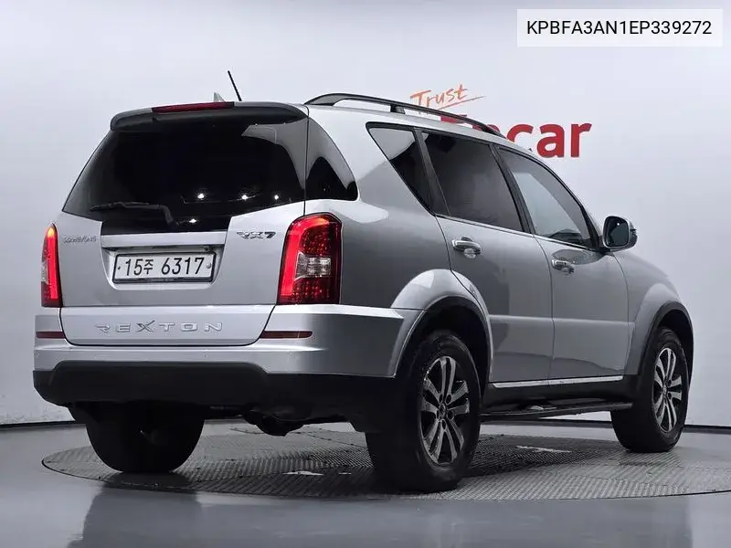 Rexton W 2.0 4Wd Rx7 Luxury VIN: KPBFA3AN1EP339272 Lot: 39677307