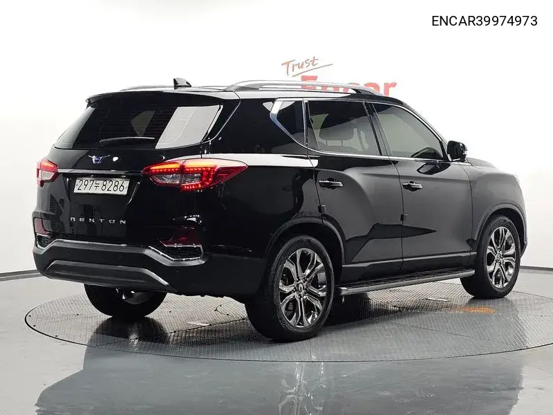 G4 Rexton Diesel 2.2 4Wd White Edition VIN: ENCAR39974973 Lot: 39974973