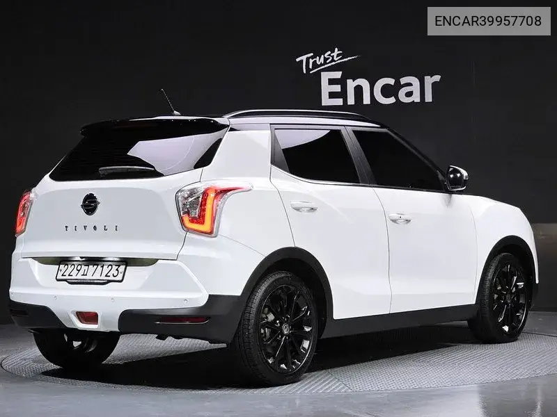 Tivoli Lx 2Wd VIN: ENCAR39957708 Lot: 39957708