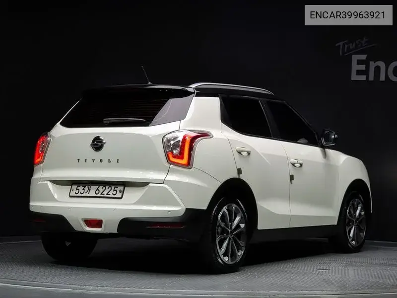 Tivoli Lx 2Wd VIN: ENCAR39963921 Lot: 39963921
