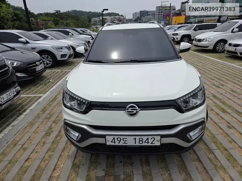 Tivoli Air Diesel Ix 4Wd VIN: ENCAR39971383 Lot: 39971383