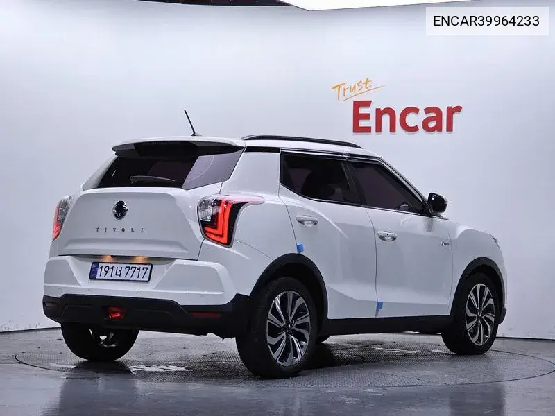 Berry New Tivoli Gasoline 1.5 2Wd V3 VIN: ENCAR39964233 Lot: 39964233