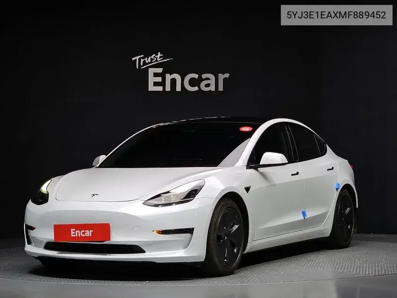 Model 3 Standard Range Plus VIN: 5YJ3E1EAXMF889452 Lot: 39962639