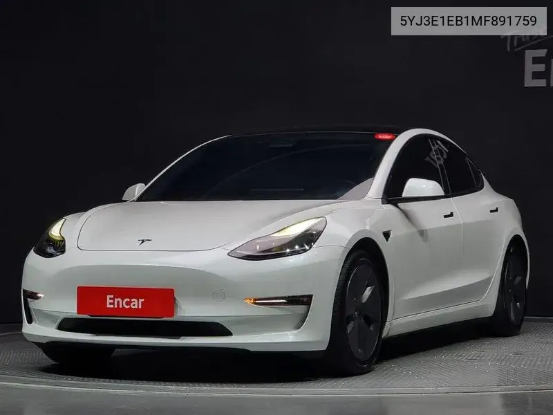 Model 3 Long Range VIN: 5YJ3E1EB1MF891759 Lot: 39973098
