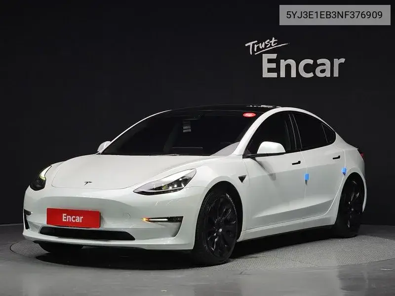 Model 3 Long Range VIN: 5YJ3E1EB3NF376909 Lot: 39983878