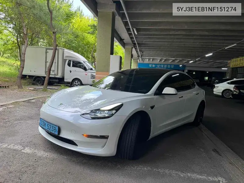 Model 3 Long Range VIN: 5YJ3E1EB1NF151274 Lot: 40026369