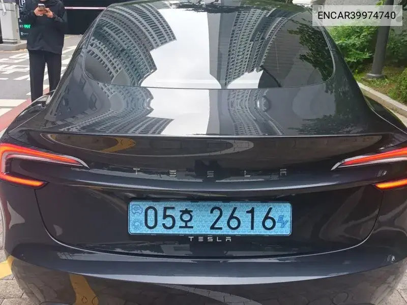 Model 3 Rwd VIN: ENCAR39974740 Lot: 39974740