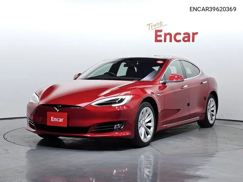 Model S 75D VIN: ENCAR39620369 Lot: 39620369