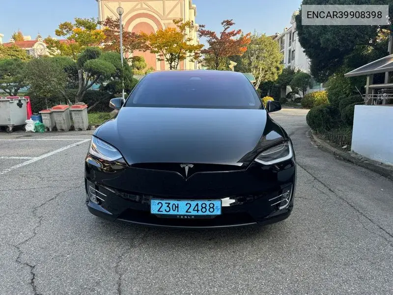 Model X 100D VIN: ENCAR39908398 Lot: 39908398