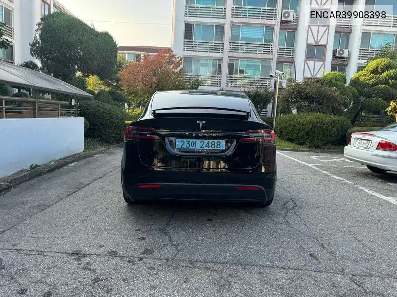 Model X 100D VIN: ENCAR39908398 Lot: 39908398