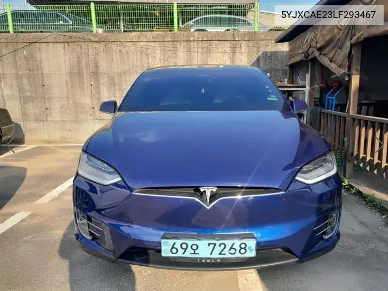 Model X Long Range VIN: 5YJXCAE23LF293467 Lot: 39576510