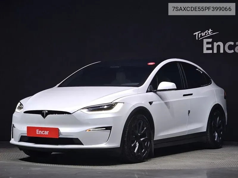 Tesla Model X Model X Awd, 2023 VIN: 7SAXCDE55PF399066 Lot: 38632756