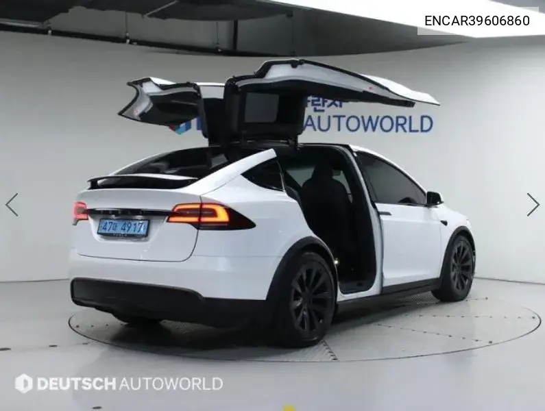 Model X Awd VIN: ENCAR39606860 Lot: 39606860
