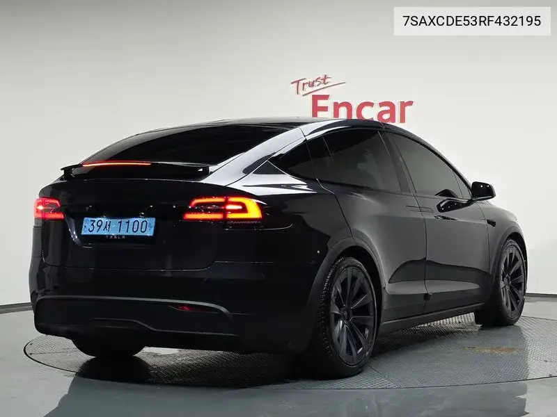 Model X Awd VIN: 7SAXCDE53RF432195 Lot: 39882337