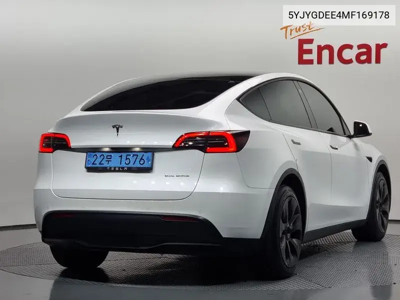 Model Y Long Range VIN: 5YJYGDEE4MF169178 Lot: 39978679