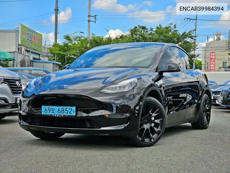 Model Y Long Range VIN: ENCAR39984394 Lot: 39984394