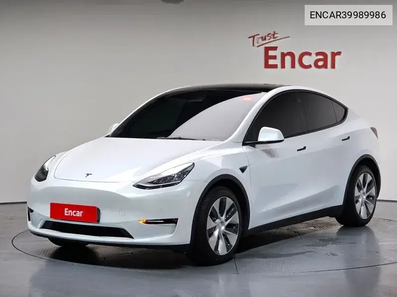 Model Y Standard Range VIN: ENCAR39989986 Lot: 39989986